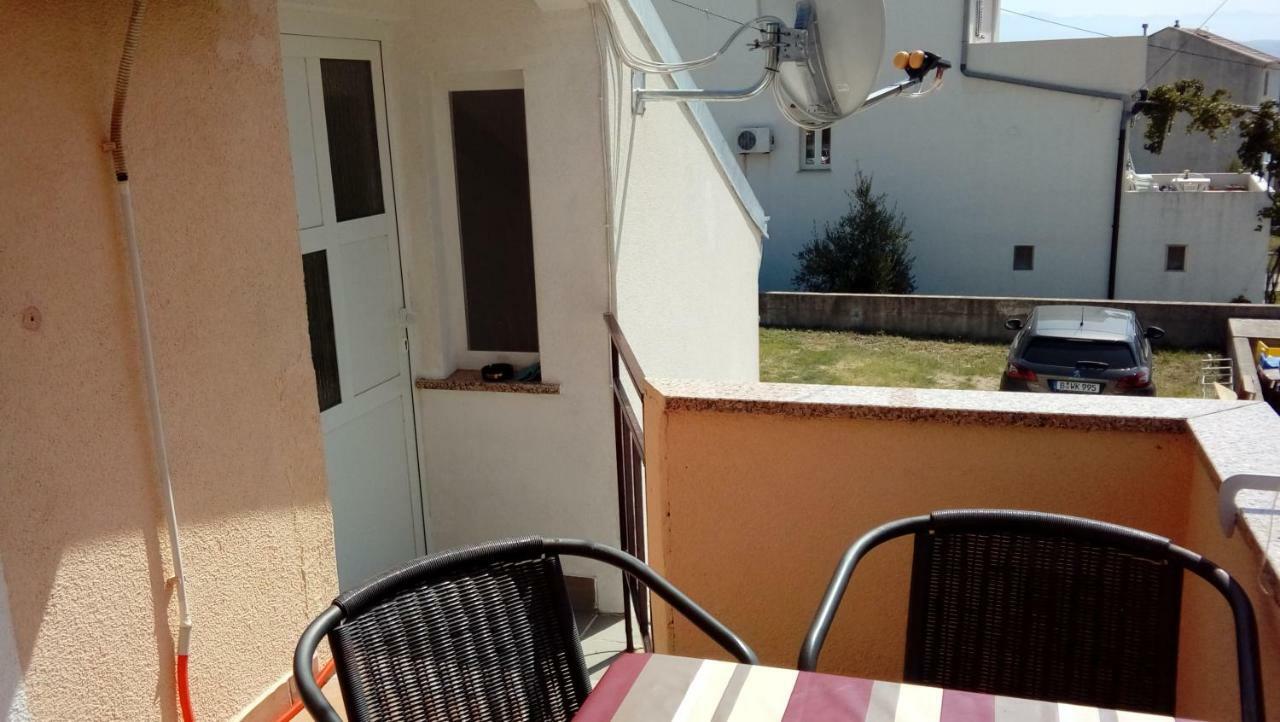 Apartmani Sersic Baška Exterior foto